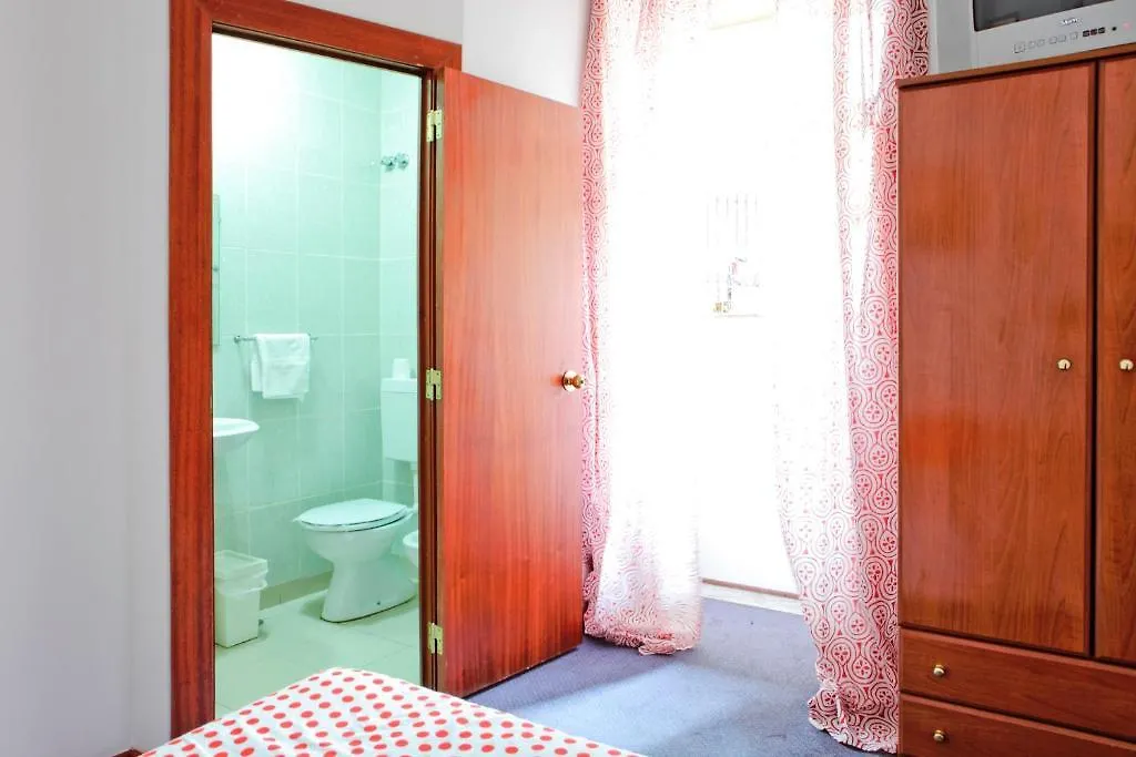 Rosa Douro Guest House Lisbon