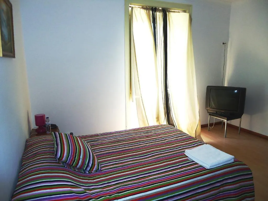 Rosa Douro Guest House Lisbon